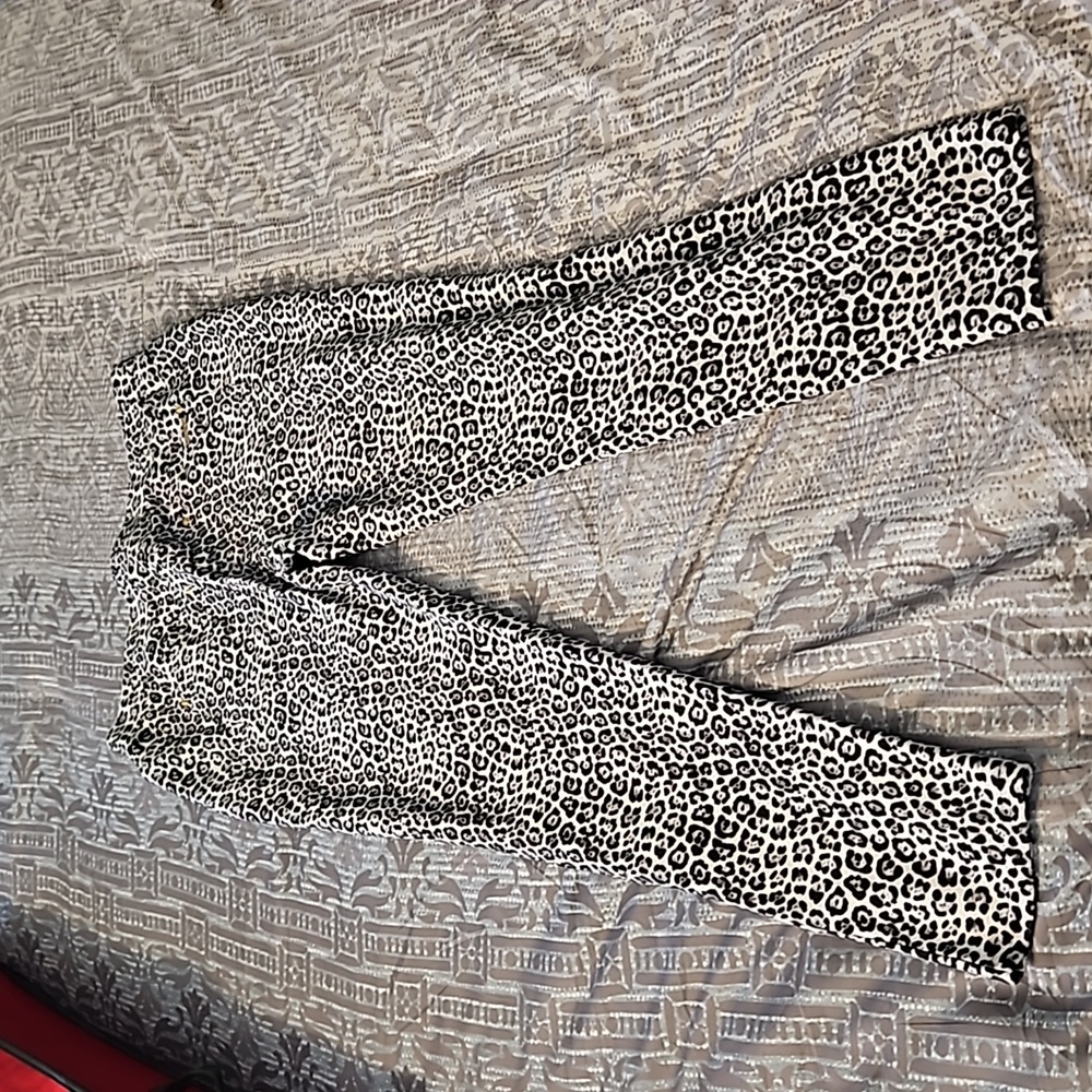 NWOT Michael Kors Cheetah Print Jeggings - Picture 8 of 13